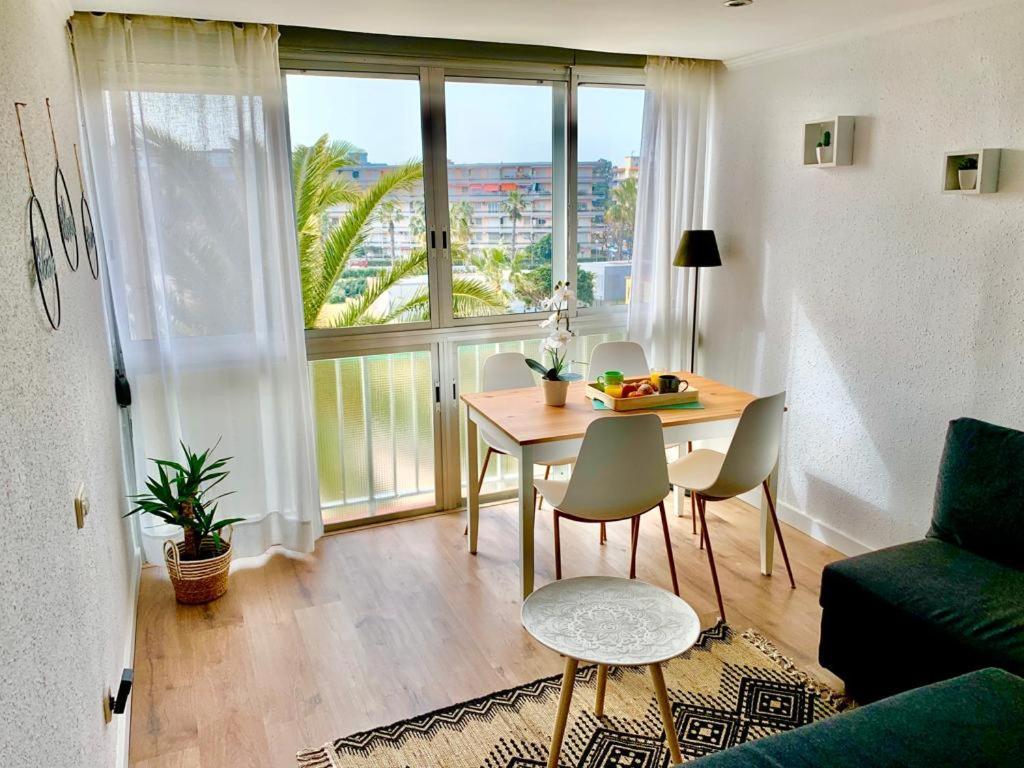 Relax Apartment La Pineda Exterior photo